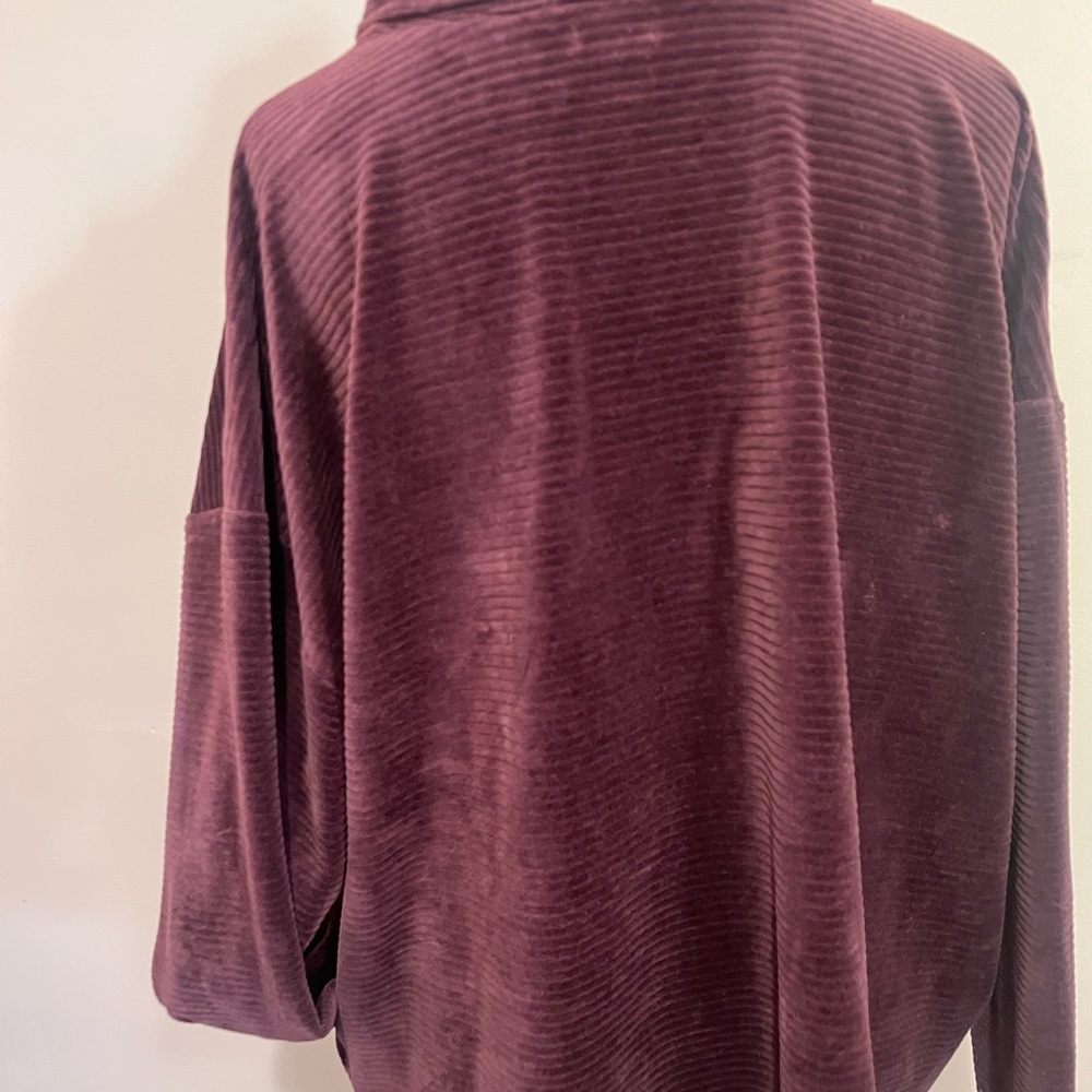 Lands End Red Oversized Top - Picture 14 of 14
